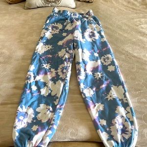 adidas sweatpants, floral print in great condition!